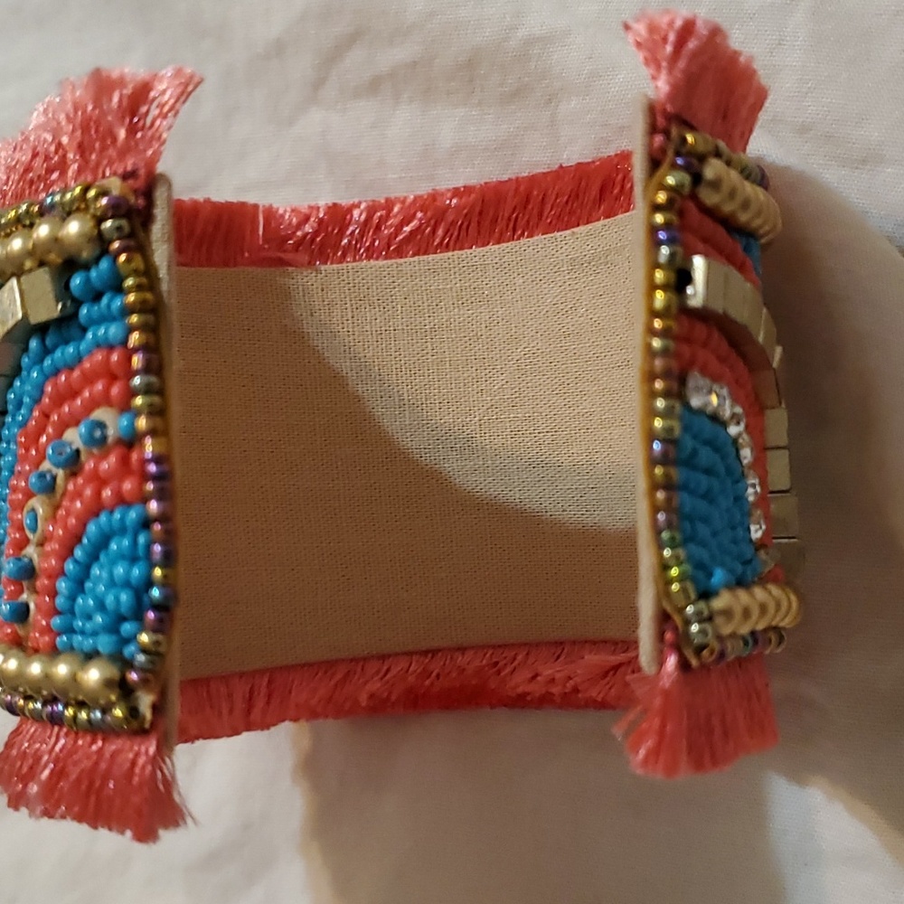 Natasha tribal bracelet - Picture 5 of 5